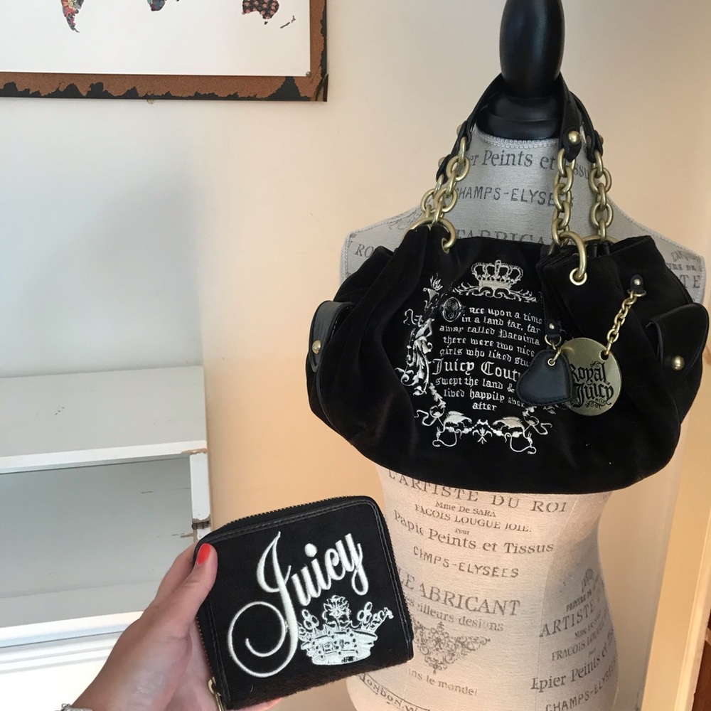 JUICY COUTURE velour purse and wallet set